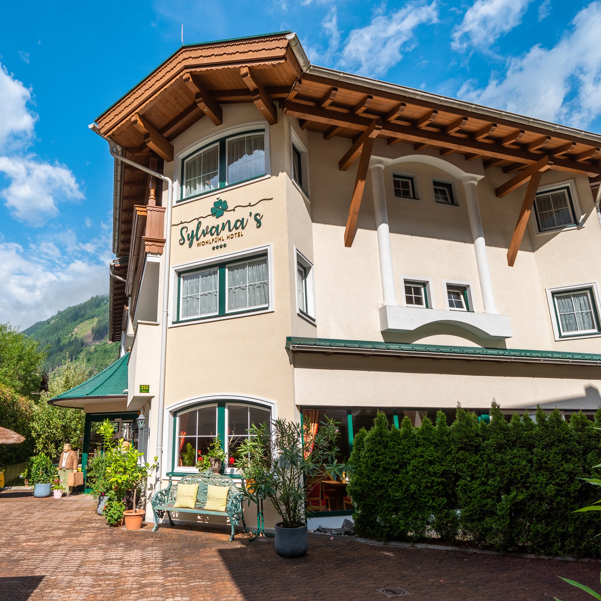 Sylvanas Wohlfuehl Hotel ****