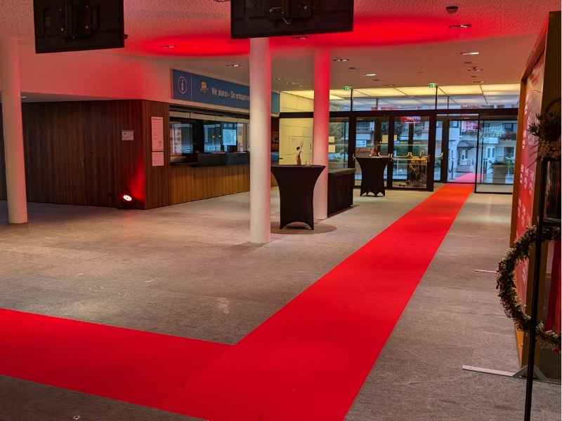Foyer Ausstellungsflache Catering Buffet Seminar Kongress Gala Europahaus Mayrhofen 3